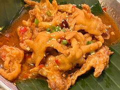 蒜香鸡脚-浩海火烧云傣家菜(京广店)