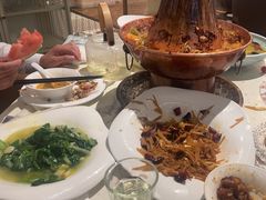 -青叶202都市餐厅(迪诺水镇店)