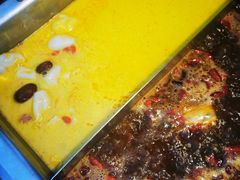 飘香麻辣和金汤花胶鸳鸯锅-大隐·成都火锅Bistro(合生麒麟新天地店)