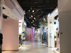 -南京时尚莱迪购物广场(正洪街店)