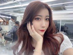 -COMO SALON 烫染可茉发型