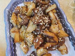 -维吾尔餐厅(宜山路店)