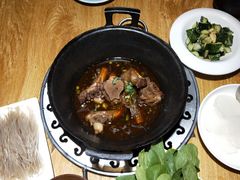 -茸梅路右拐龙虾-农家菜(松江店)