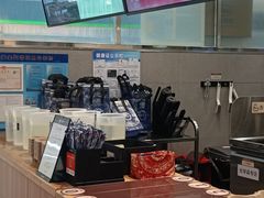 -霸王茶姬(上海静安大悦城店)