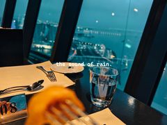 -澳门旅游塔360°旋转餐厅