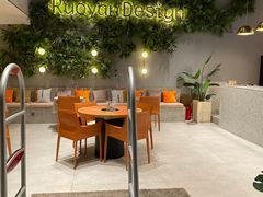 大堂-新华里咖啡书吧(新华书店小寨店)