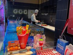 -海底捞火锅(长宁路龙之梦店)