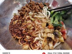 -爱骅裤带面馆(东木头市店)