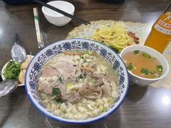 -一间楼牛羊肉泡馍馆(东一路店)