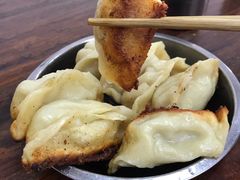 -黄阿姨锅贴大王(万航渡路店)