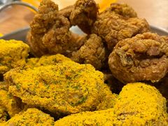 -BHC炸鸡(明洞总店)