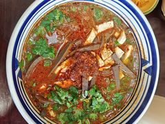 -蓝田九大碗民俗食府(蓝田店)