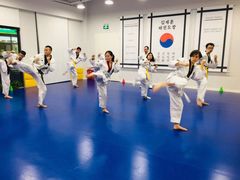 -金载勋跆拳道场(玲东花园店)