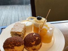 -岷山饭店-芝芝自助餐厅