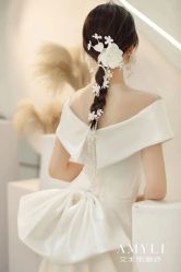 -艾米丽婚纱礼服