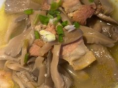 -春天里餐厅(西田城店)