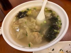 小馄饨-三两春(崂山路店)