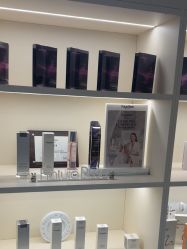 -JNK皮肤管理中心