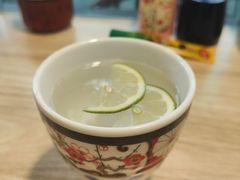 -春笙食堂.丼饭拉面寿司(GOGO新天地店)