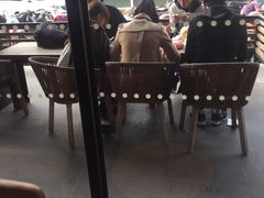 -星巴克(洛阳中州路王府井店)