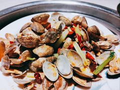 -休记光头香辣蟹干锅店(衣冠庙店)