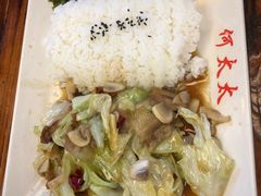 -何太太馄饨面铺(大浒东苑店)