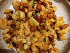 宫保鸡丁-十三式重庆江湖菜(金茂览秀城店)