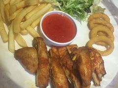 -JINNS锦时 steak&pizza(浸信会礼拜堂旧址店)