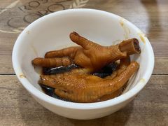 一溜下鸡爪-一溜下