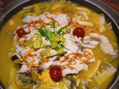 -山城外·非遗酸菜鱼(蜀都万达店)