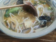 三鲜米线-云上千禾(水上店)