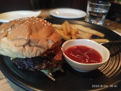 牛肉汉堡-么哈MOJAR(北京五道口店)