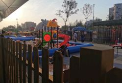 -萌宠亲子动物乐园(槐房万达店)