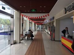 -小昆山服务区-停车场