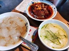 -肖四女乐山跷脚牛肉(世博源店)