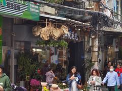 -溪岸路花鸟市场