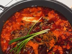 -旧街市鲜货老火锅(大光路店)