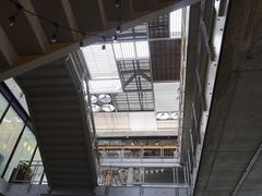 -ROAST coffee & eatery