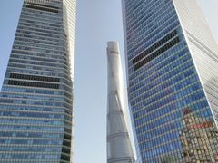 -陆家嘴空中步行连廊