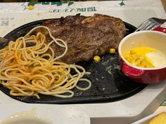 -豪客来牛排(人民东路店)