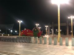-人民广场