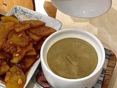 -老乡鸡(上海白玉兰广场店)