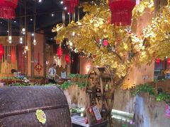 -老滇山寨•云南特色菜•地方菜•民族风情歌舞表演(金碧店)