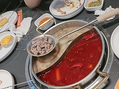 -魁牛·潮汕牛肉自助火锅(沈辽路万达店)