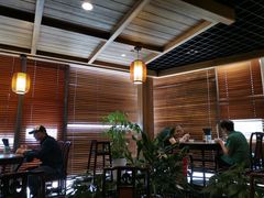 -功德林(南京西路店)