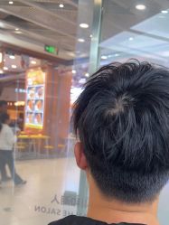 -川和潮人