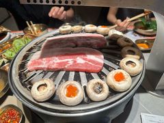 -草家酱蟹炭火烤肉店(珲春南路一店)