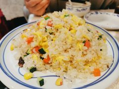 扬州炒饭-金良酸菜鱼(宁海路总店)