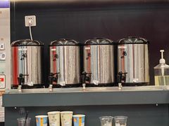-茶理宜世(乐峰广场·尝乐集店)