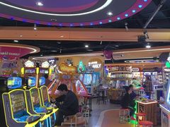 -爱玩嘉年华(龙湖杭州金沙天街店)